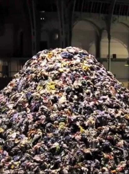 Photo: Une partie de l'installation de Christian Boltanski - tirée de Youtube