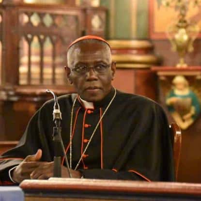 Le cardinal Robert Sarah, préfet de la Congrégation pour le Culte divin et la Discipline des sacrements (photo: Wikimedia Commons).